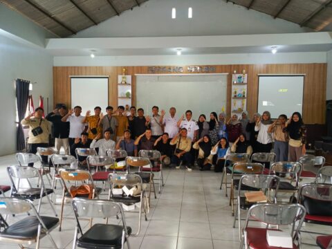 Kecamatan Ungaran Barat Gelar Sosialisasi dan Bimtek Penguatan Ideologi Negara dan Wawasan Kebangsaan